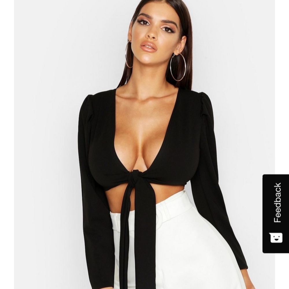 Boohoo black crop top